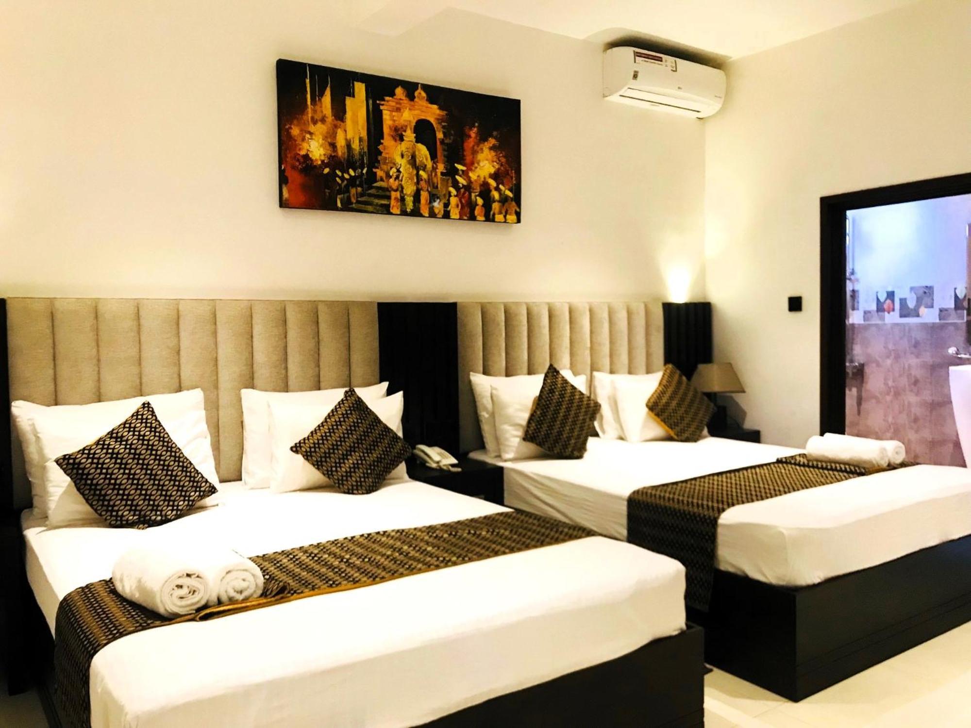 קנדי Hotel Bamiyan מראה חיצוני תמונה