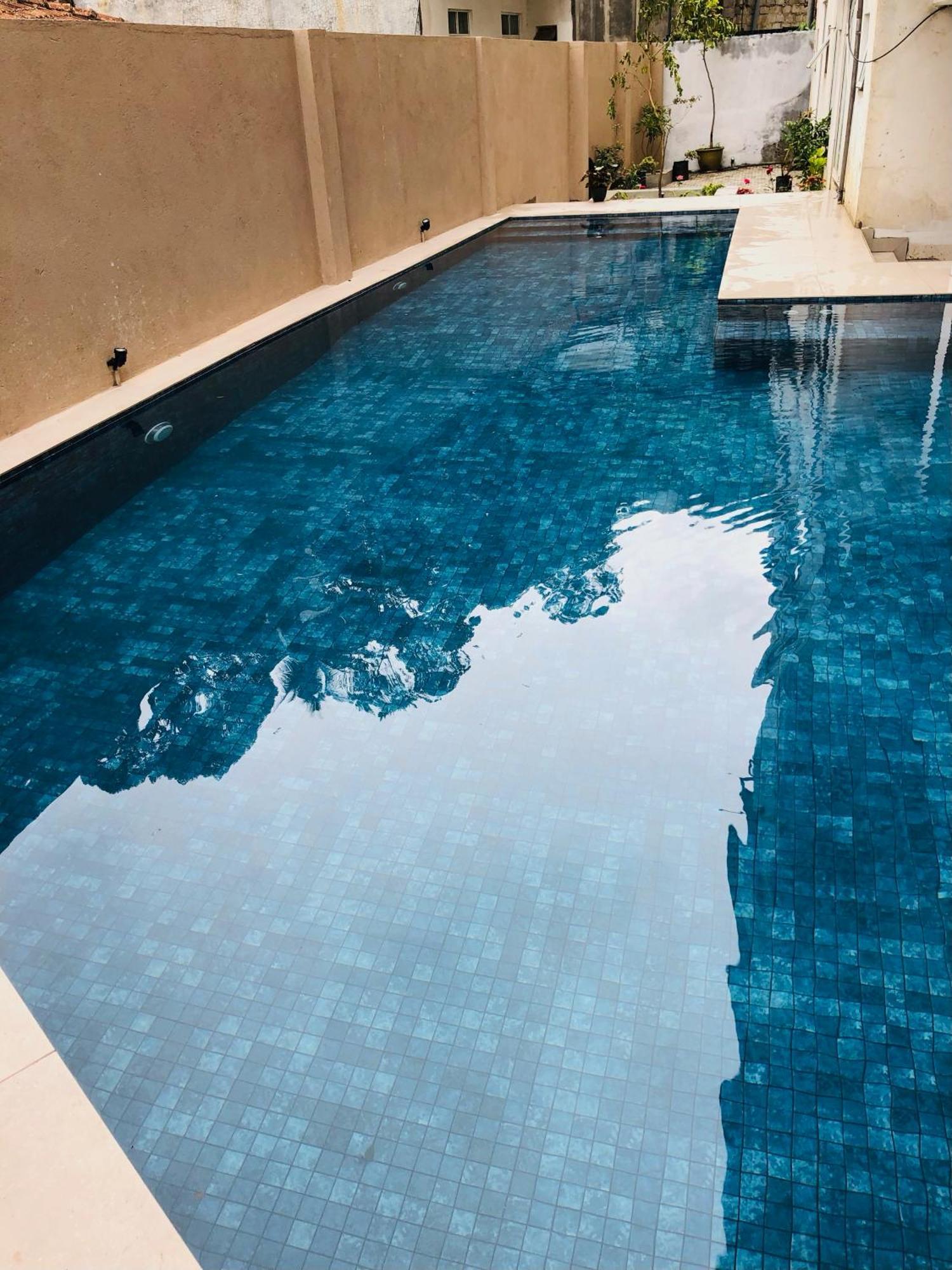 קנדי Hotel Bamiyan מראה חיצוני תמונה