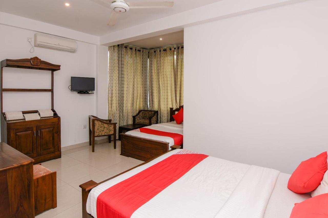קנדי Hotel Bamiyan מראה חיצוני תמונה